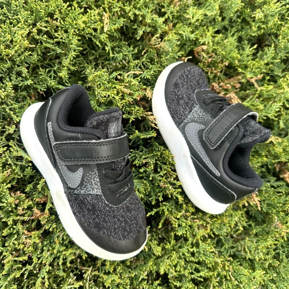 Nike Flex Contact Toddler Boy Sneakers Size 7 Black Shoes